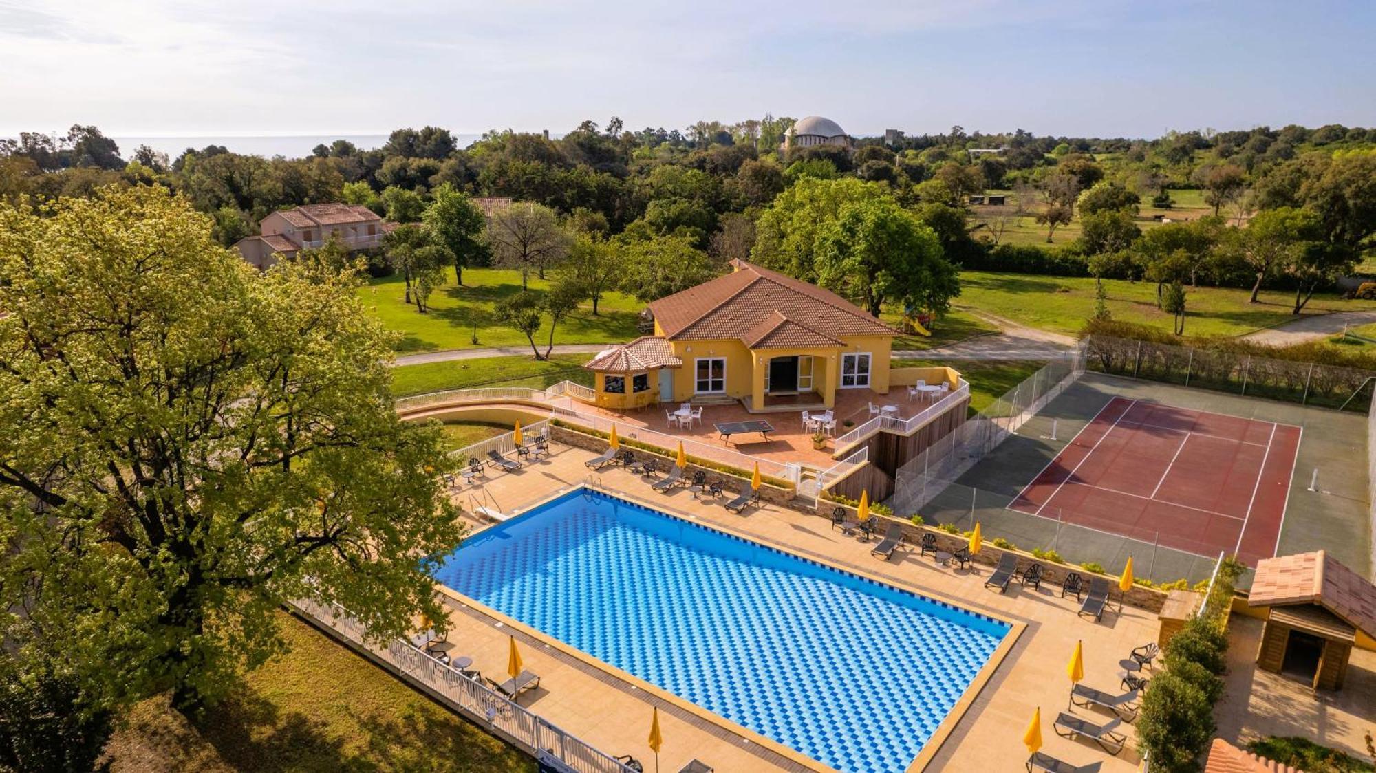 Residence Mare E Sole Taglio-Isolaccio Экстерьер фото